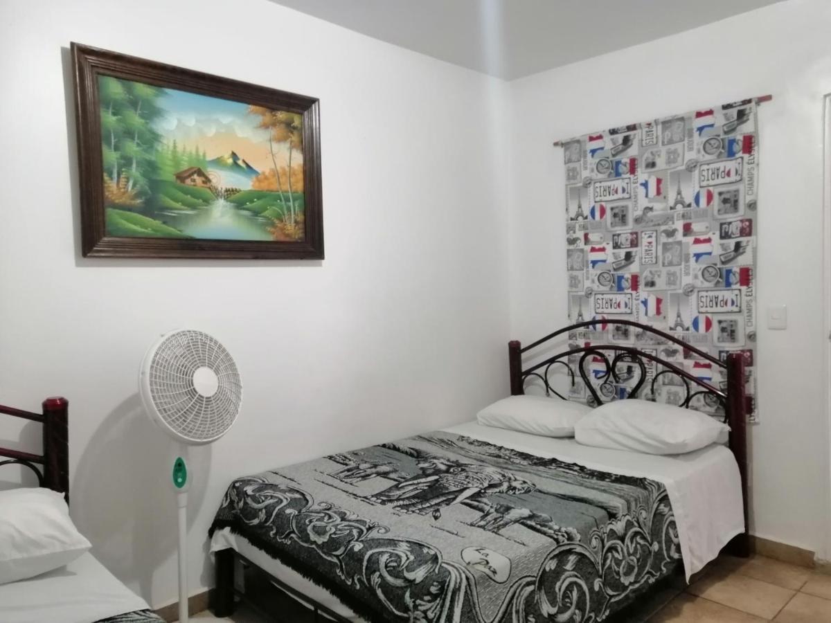 Hostal Maple Querétaro Exteriér fotografie
