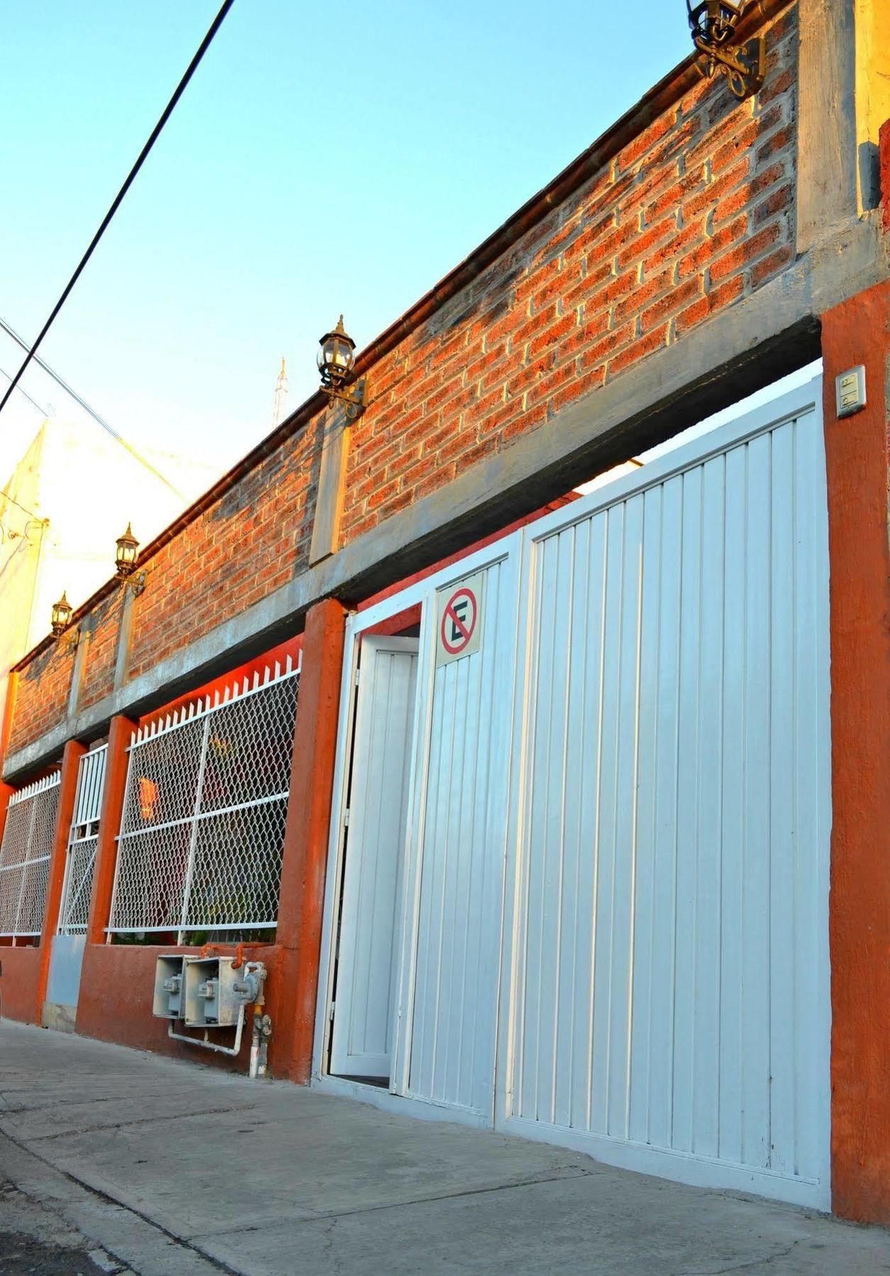 Hostal Maple Querétaro Exteriér fotografie