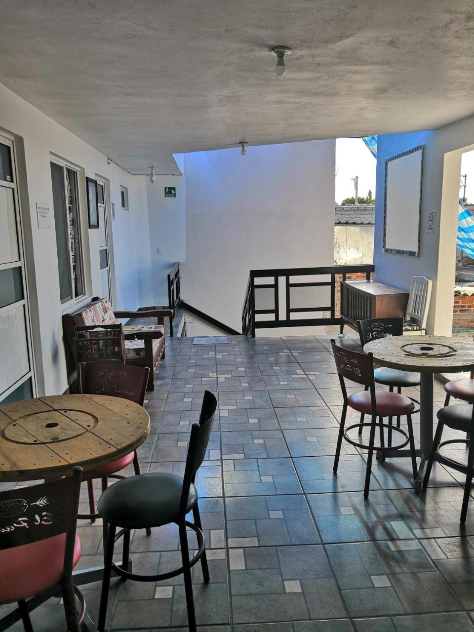 Hostal Maple Querétaro Exteriér fotografie